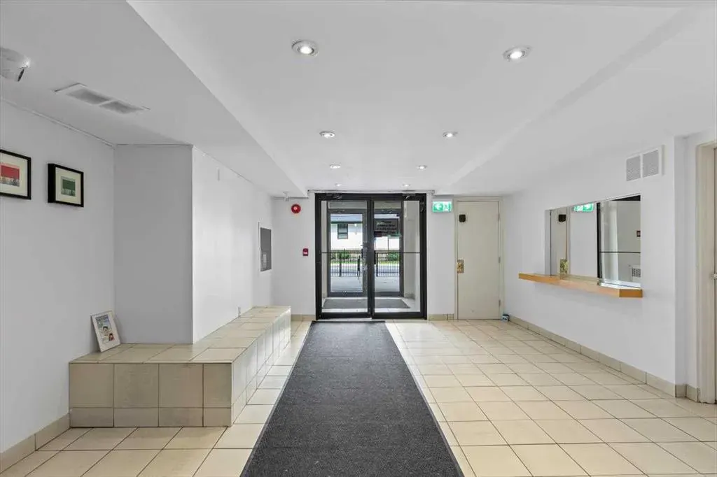 235 15 Avenue SW, #305