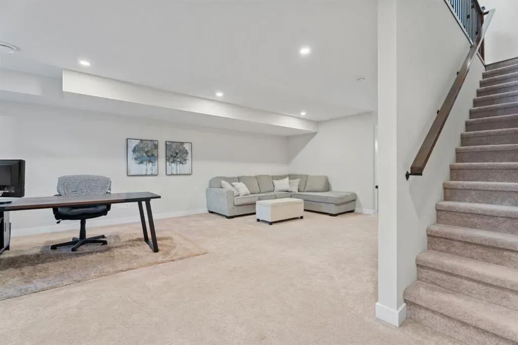 24 D'arcy Boulevard