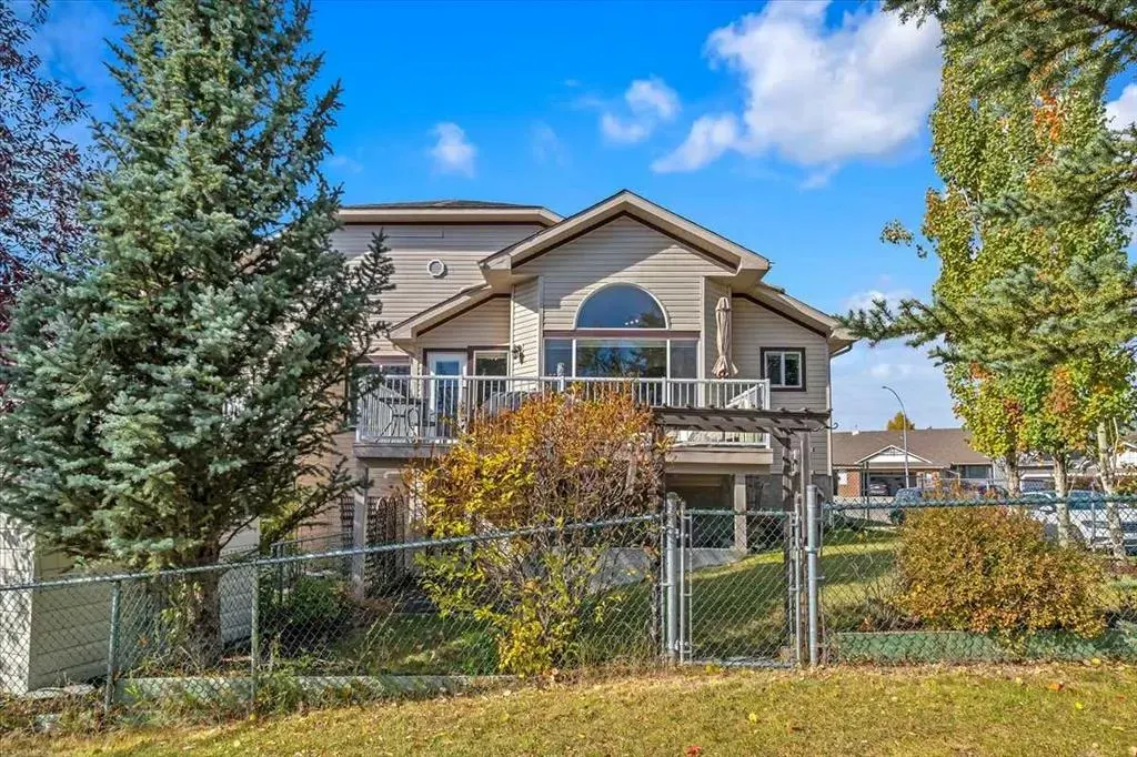 377 Crystalridge View