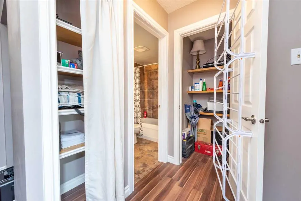 510 58 Avenue SW, #207