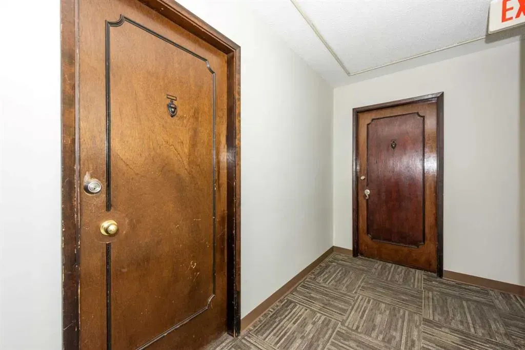 510 58 Avenue SW, #207