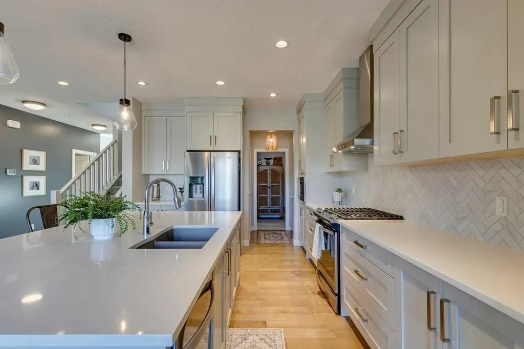 150 Cranbrook Circle SE