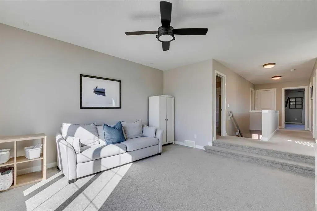 150 Cranbrook Circle SE