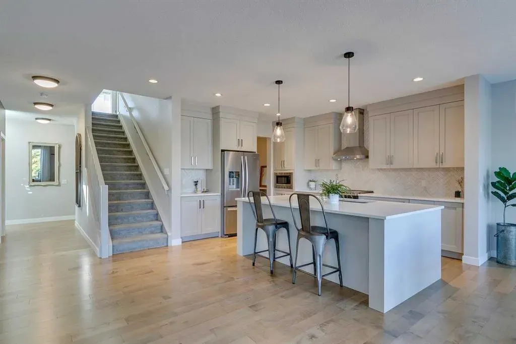 150 Cranbrook Circle SE