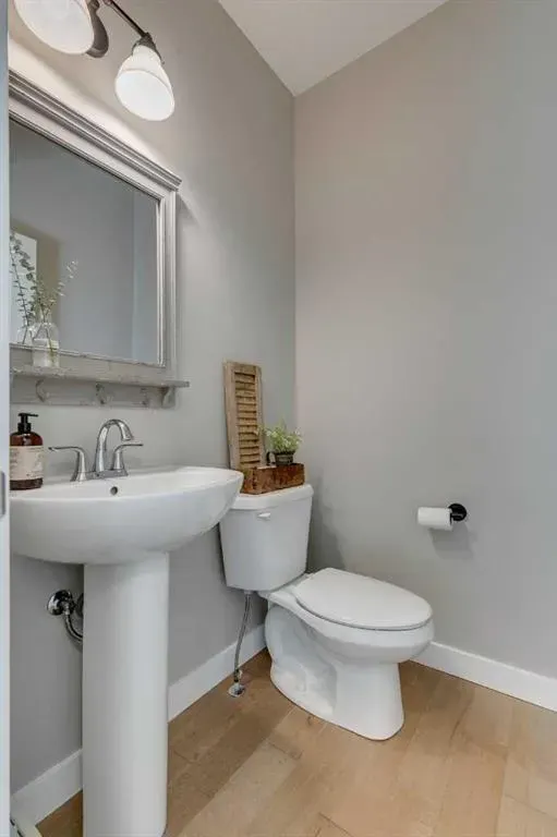 150 Cranbrook Circle SE