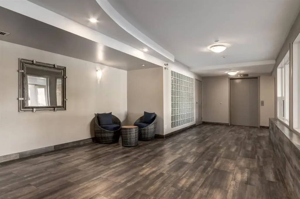 603 7 Avenue NE, #305