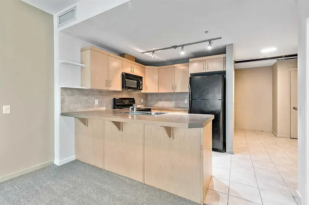 1410 1 Street SE, #407