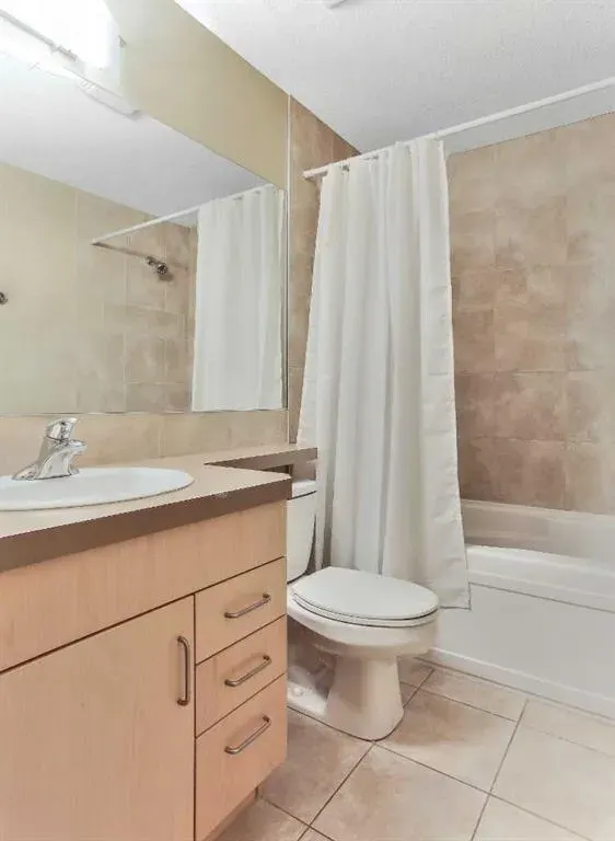 1410 1 Street SE, #407