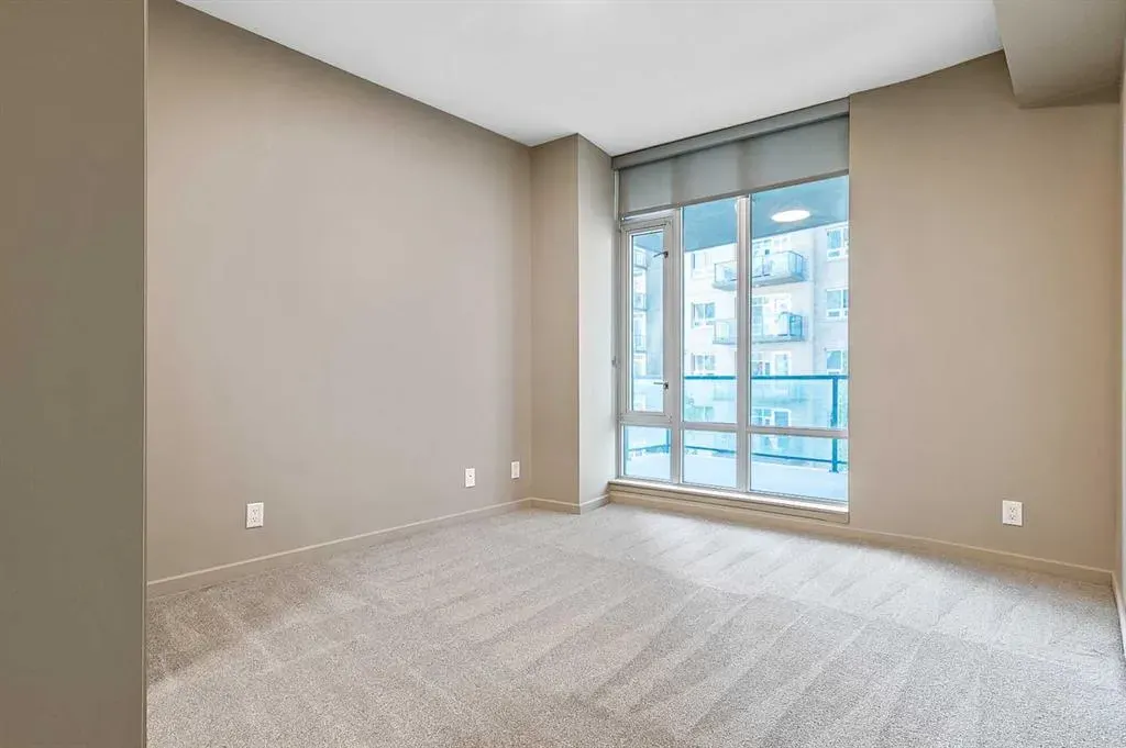 1410 1 Street SE, #407
