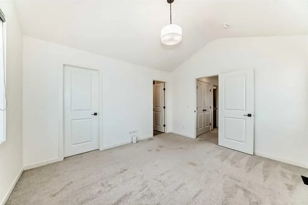 9 Sage Hill Path NW