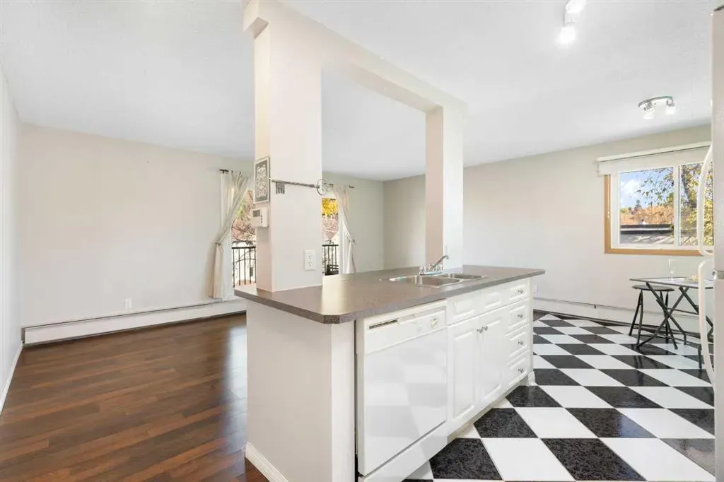 709 3 Avenue NW, #301