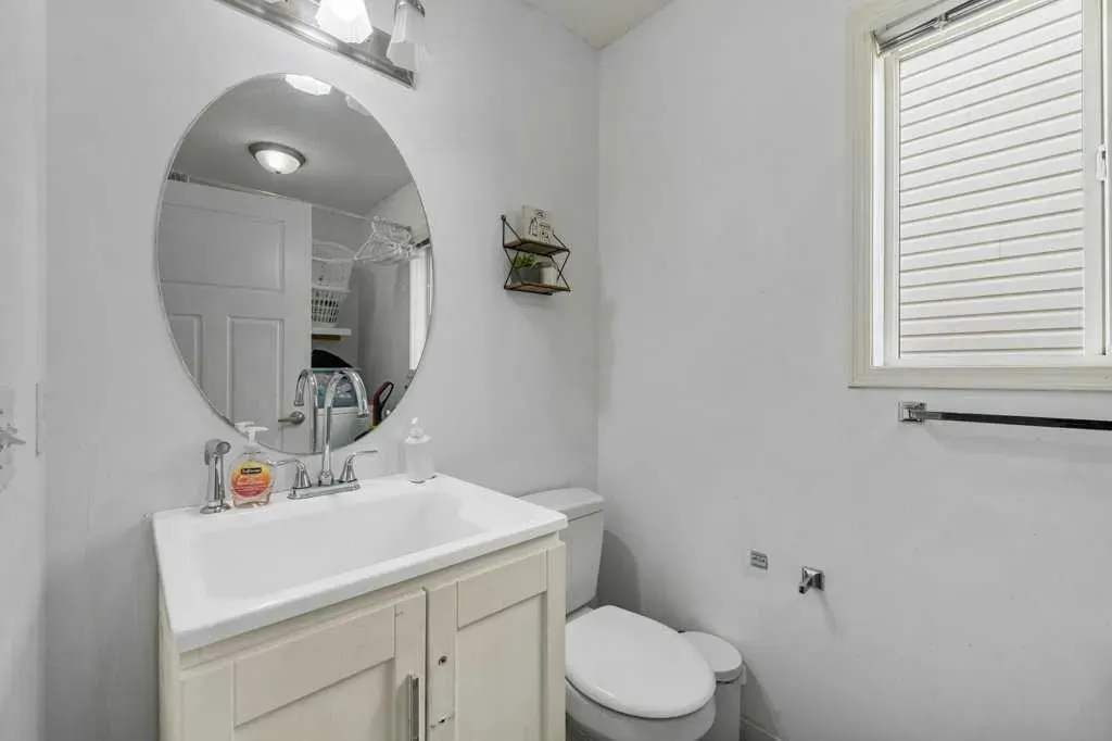154 Bridlewood Drive SW