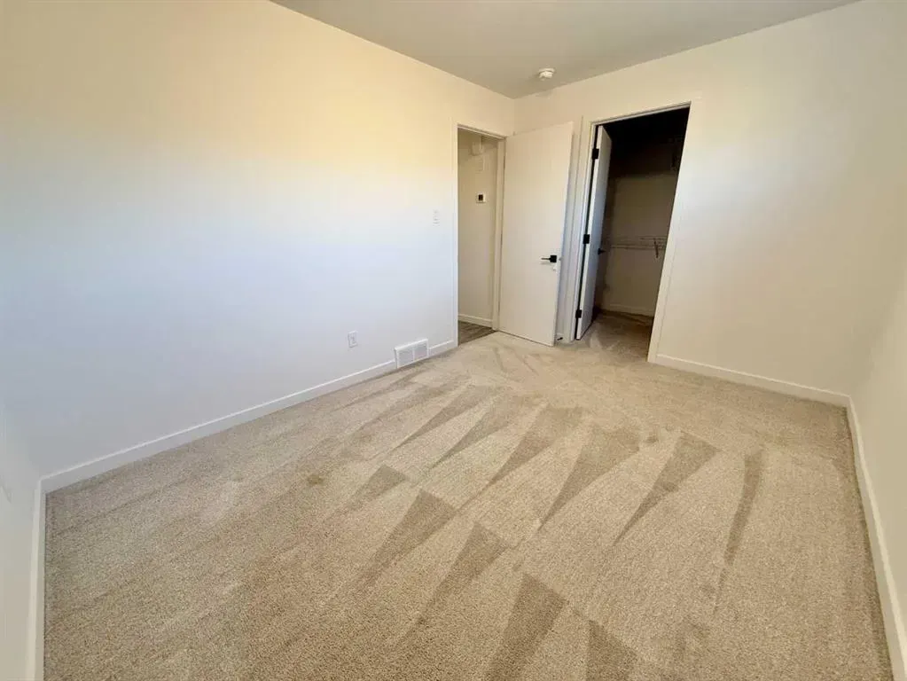 119 Blackwolf Pass N
