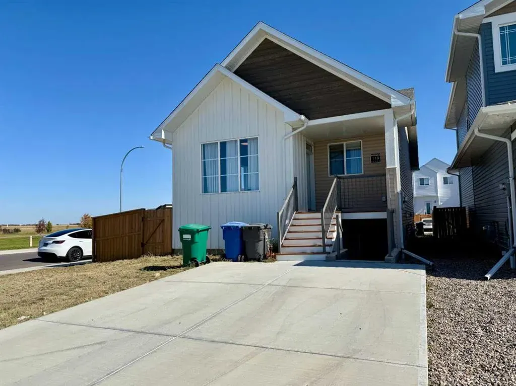 119 Blackwolf Pass N