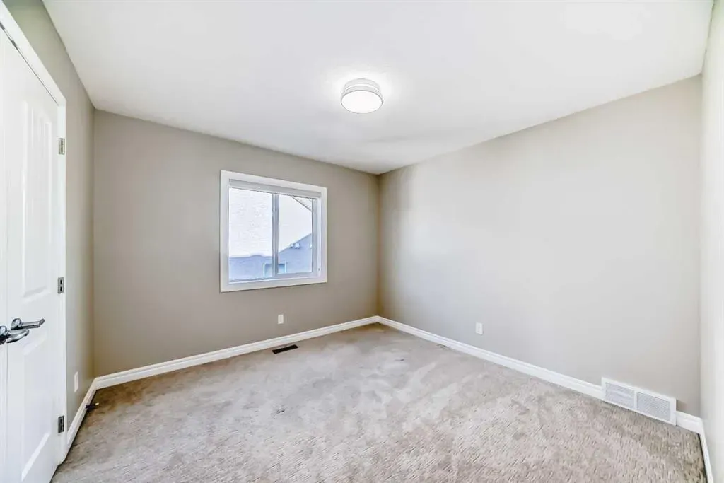 173 Aspenshire Drive SW