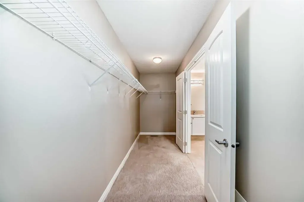 173 Aspenshire Drive SW