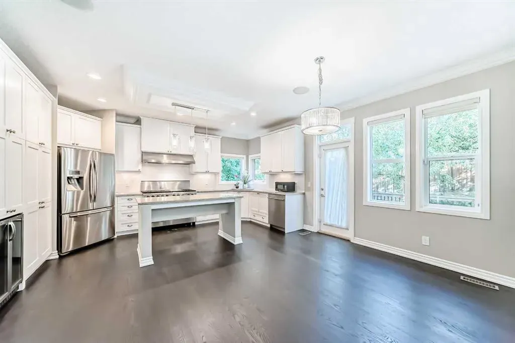 173 Aspenshire Drive SW