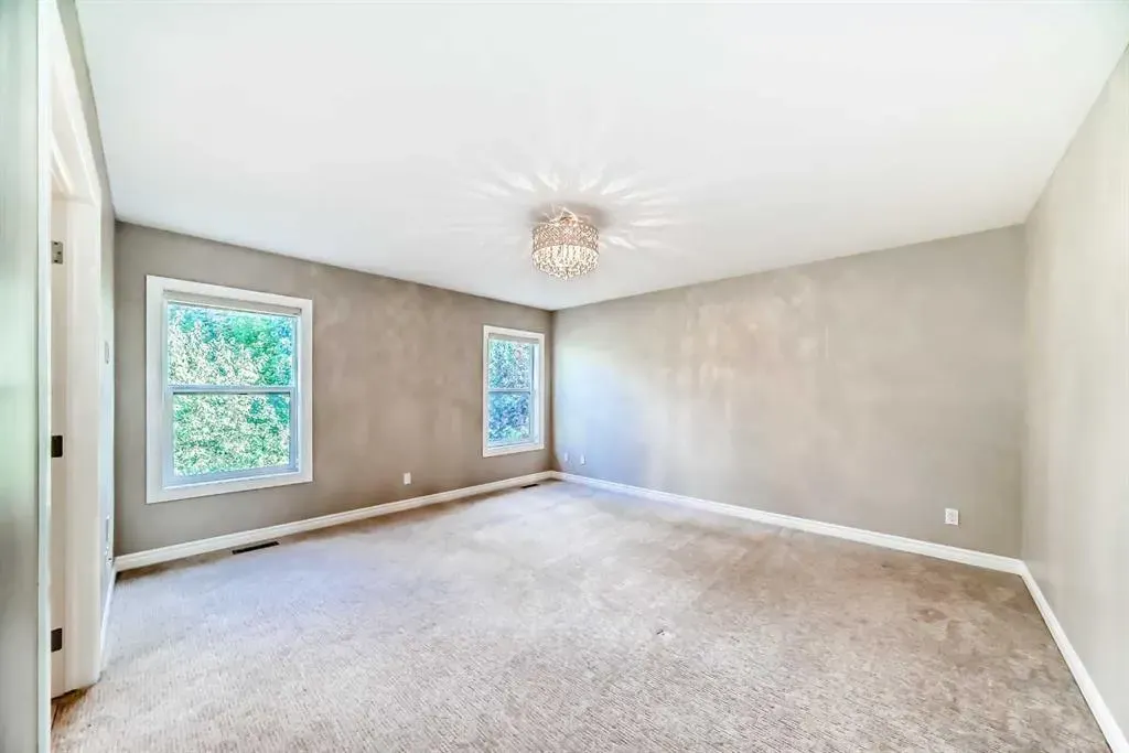 173 Aspenshire Drive SW