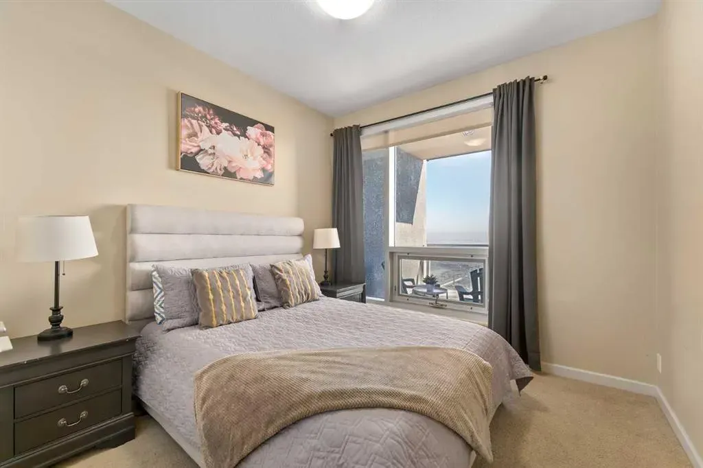 1320 1 Street SE, #2702