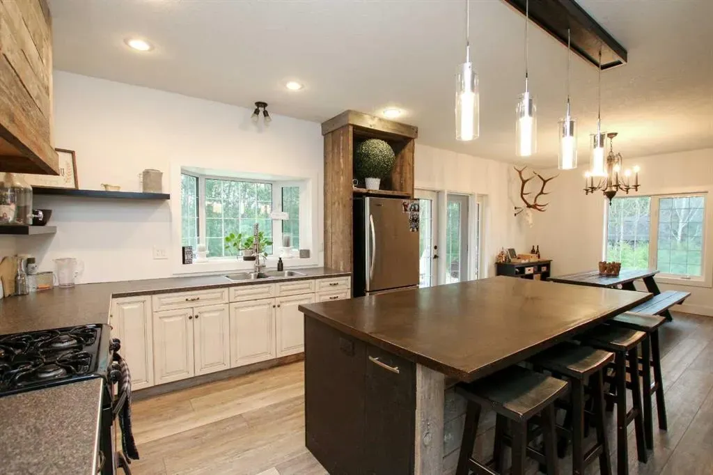 1236 Township Road 384, #201