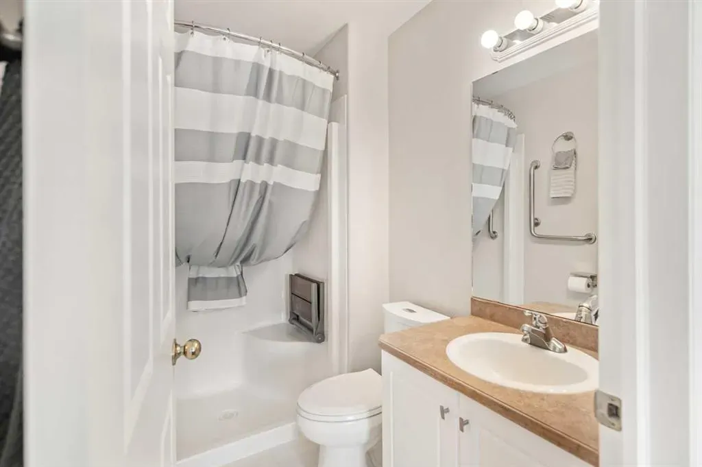 73 Addington Drive, #16