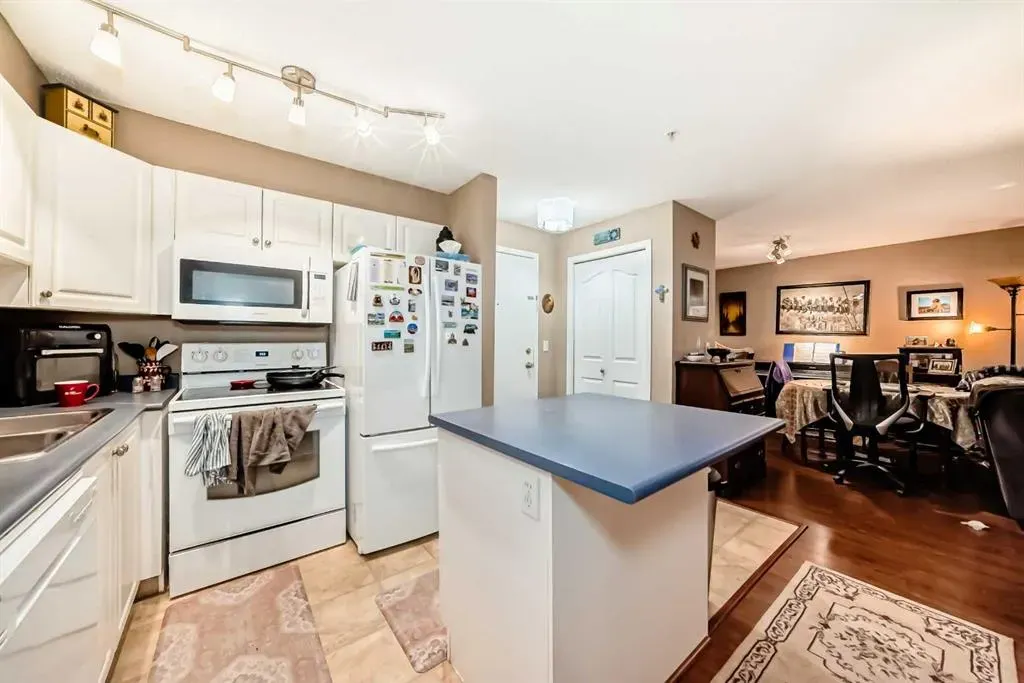 6000 Somervale Court SW, #203