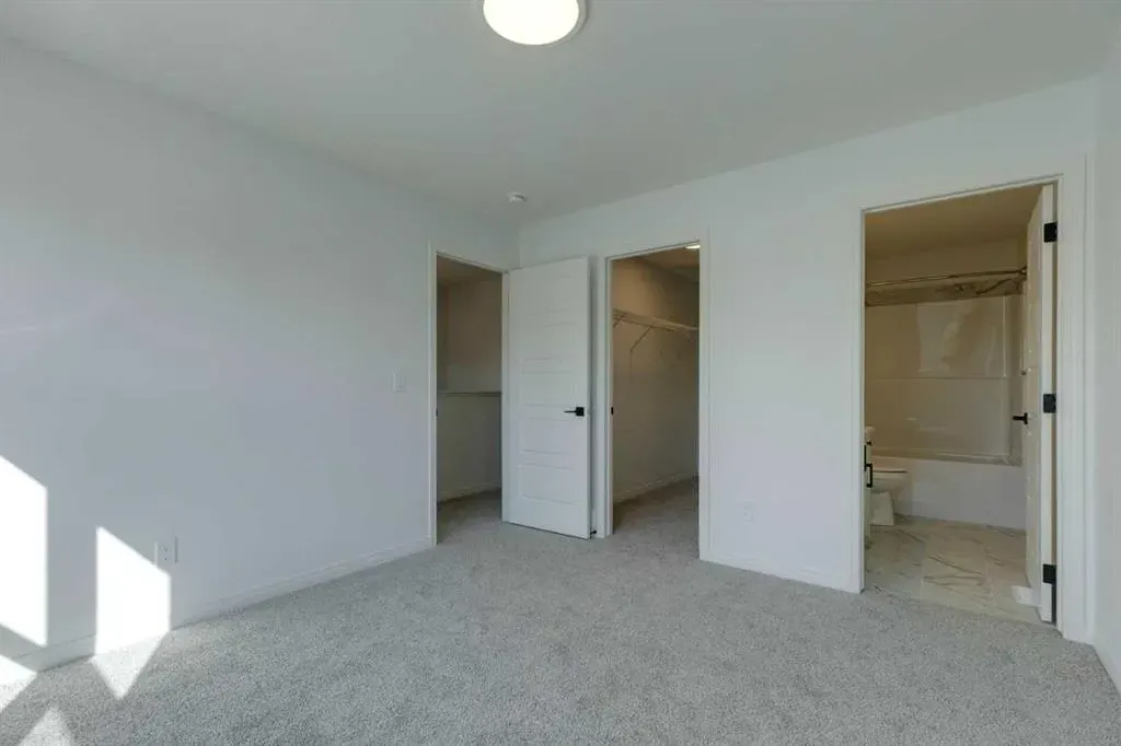 80 Homestead View NE