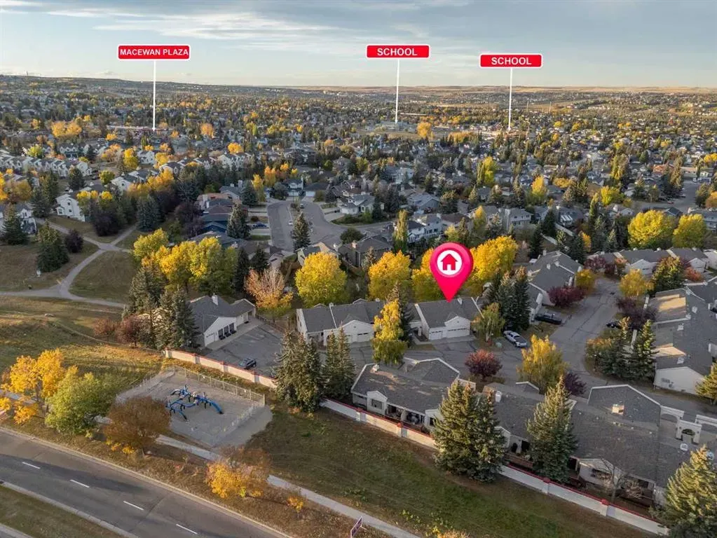 52 Sandarac Circle NW