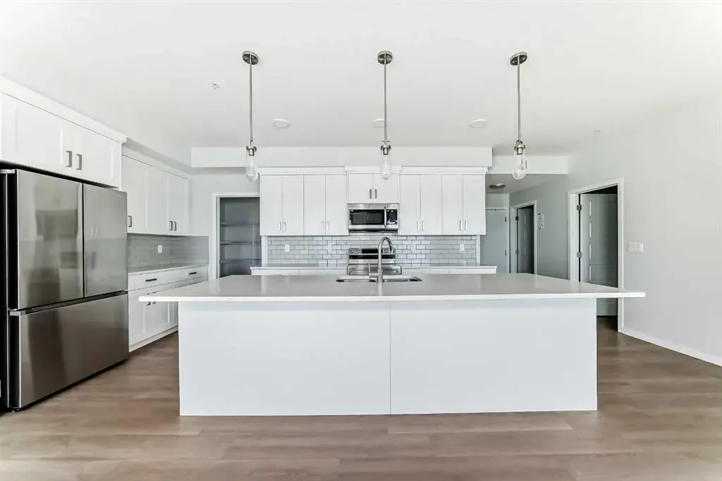 42 Cranbrook Gardens SE, #1305
