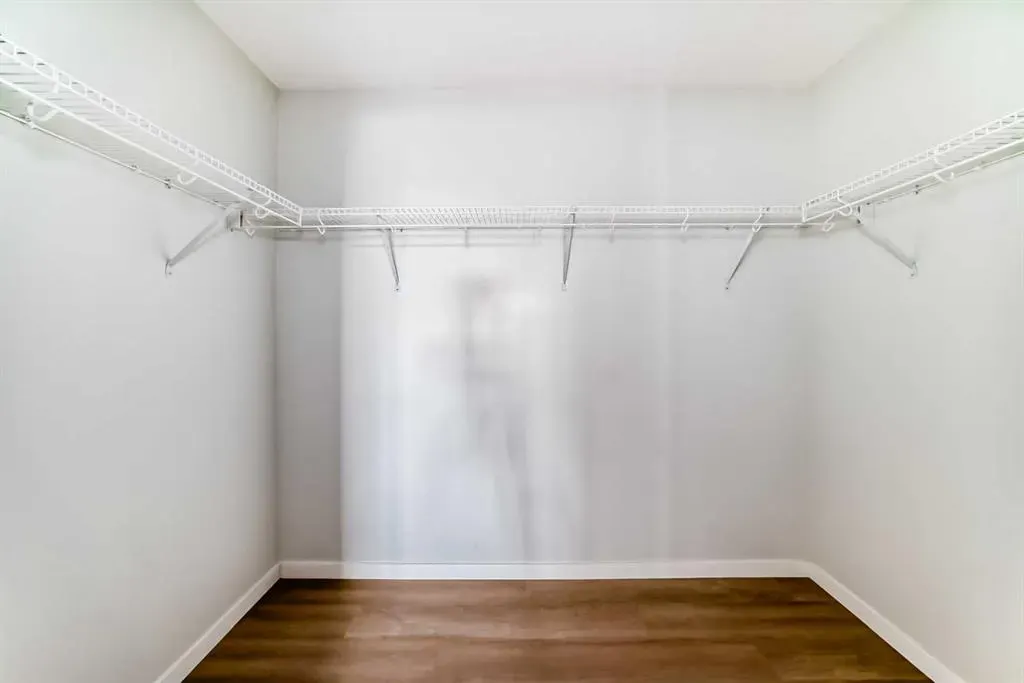 42 Cranbrook Gardens SE, #1305