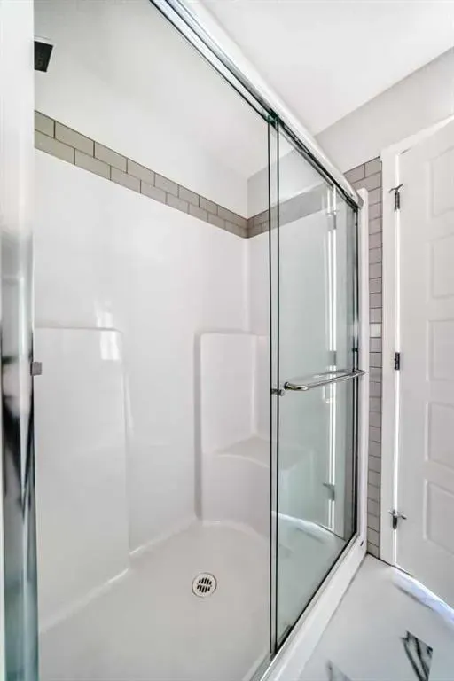 42 Cranbrook Gardens SE, #1305