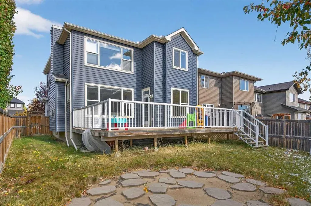 137 Evanspark Circle NW