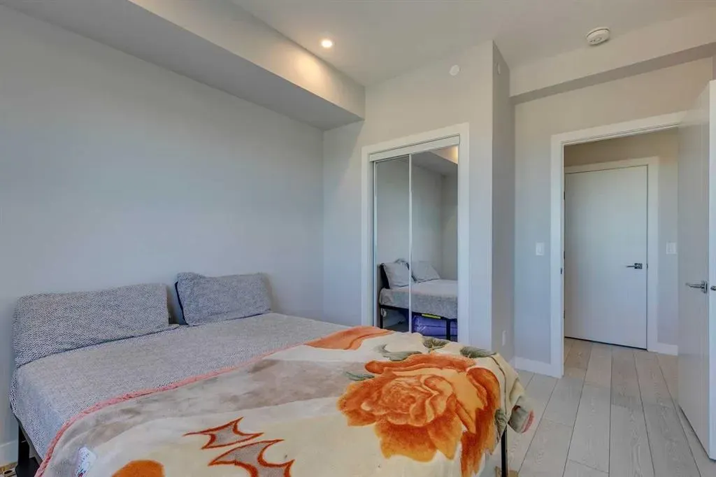 8230 Broadcast Avenue SW, #615