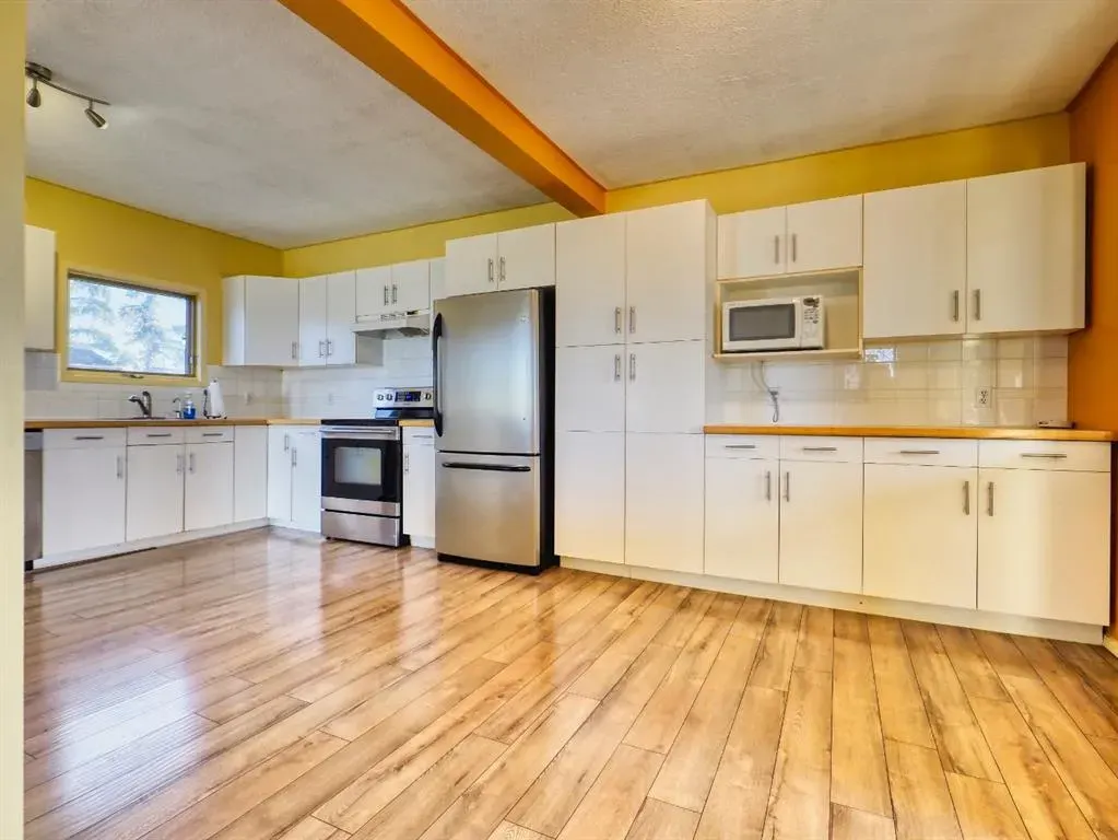 250002 Township Road 290