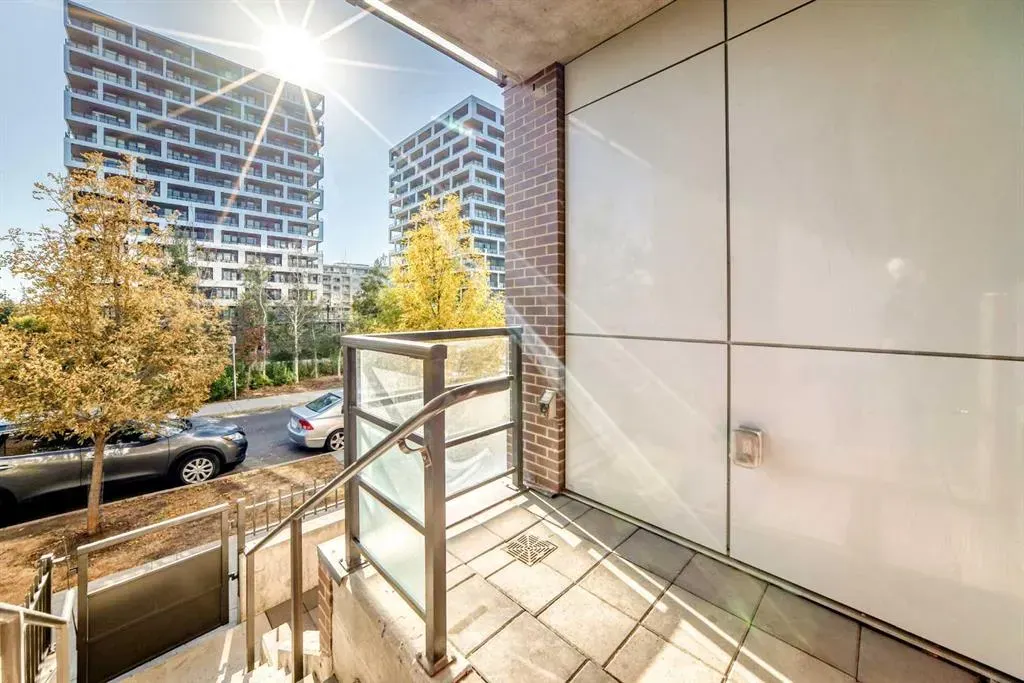 88 9 Street NE, #123