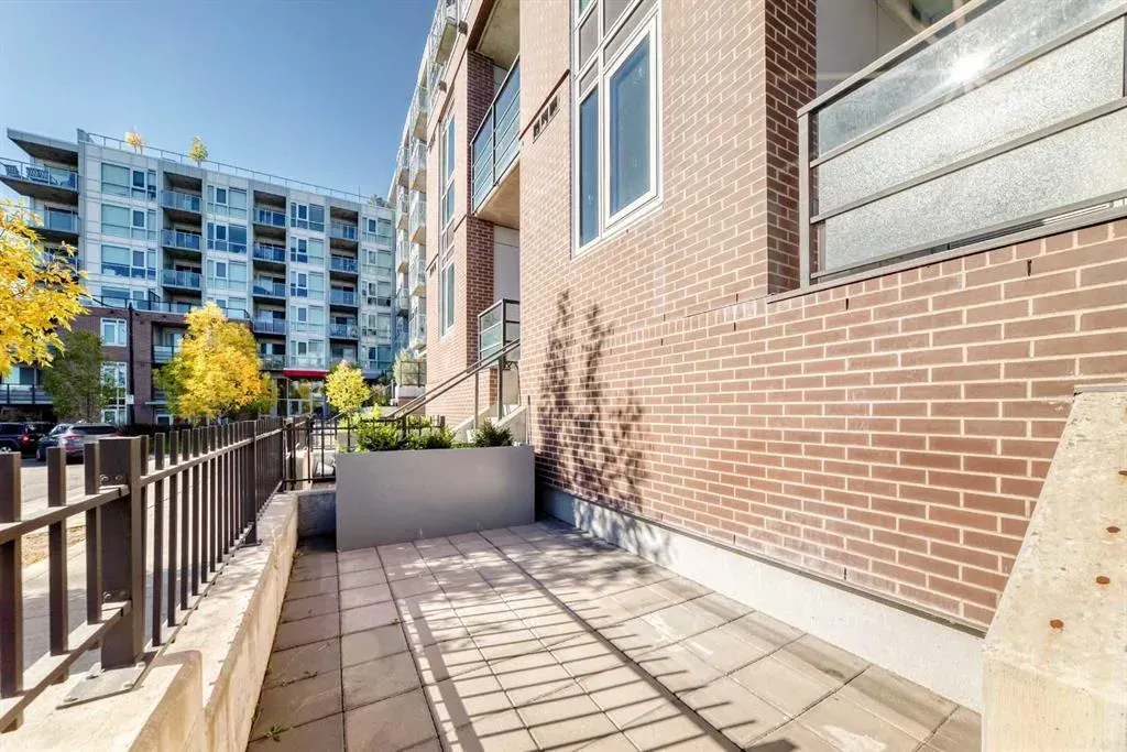 88 9 Street NE, #123