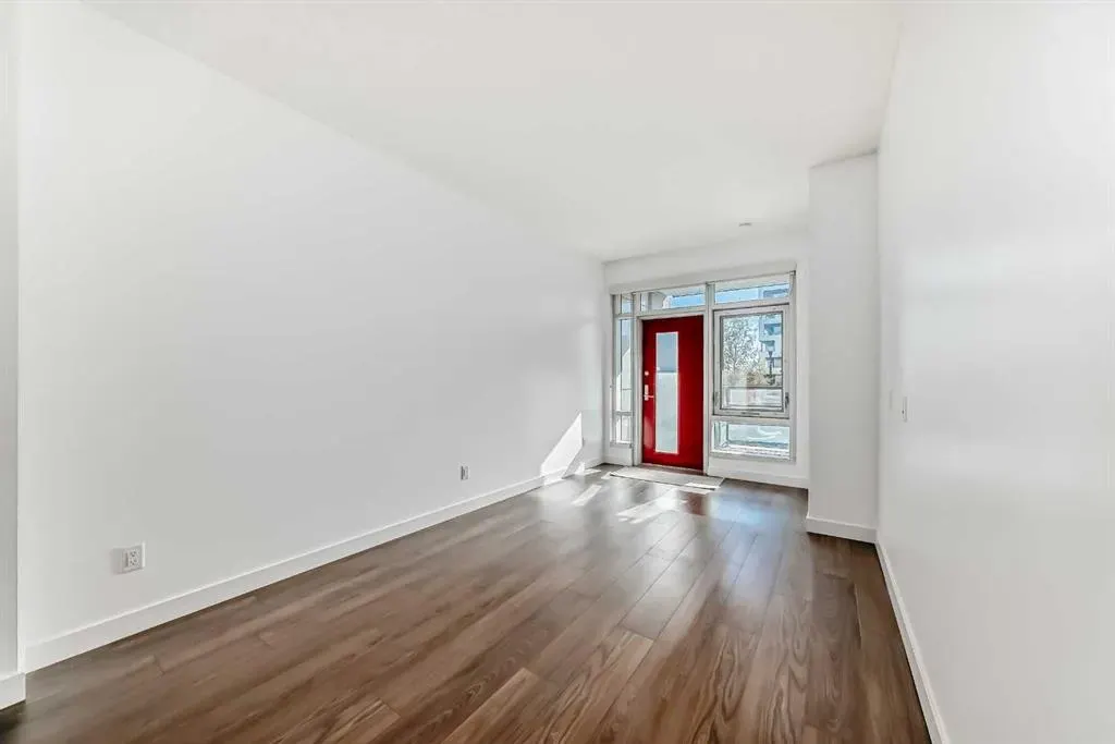 88 9 Street NE, #123