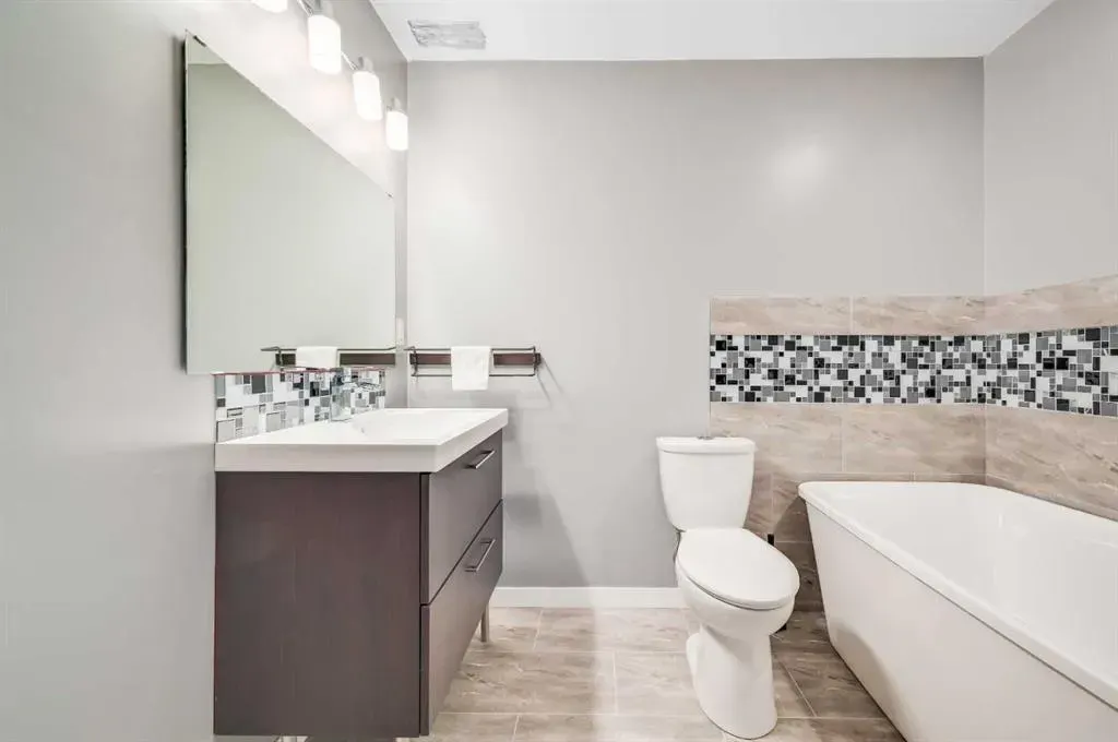 351 Monteith Drive SE, #52