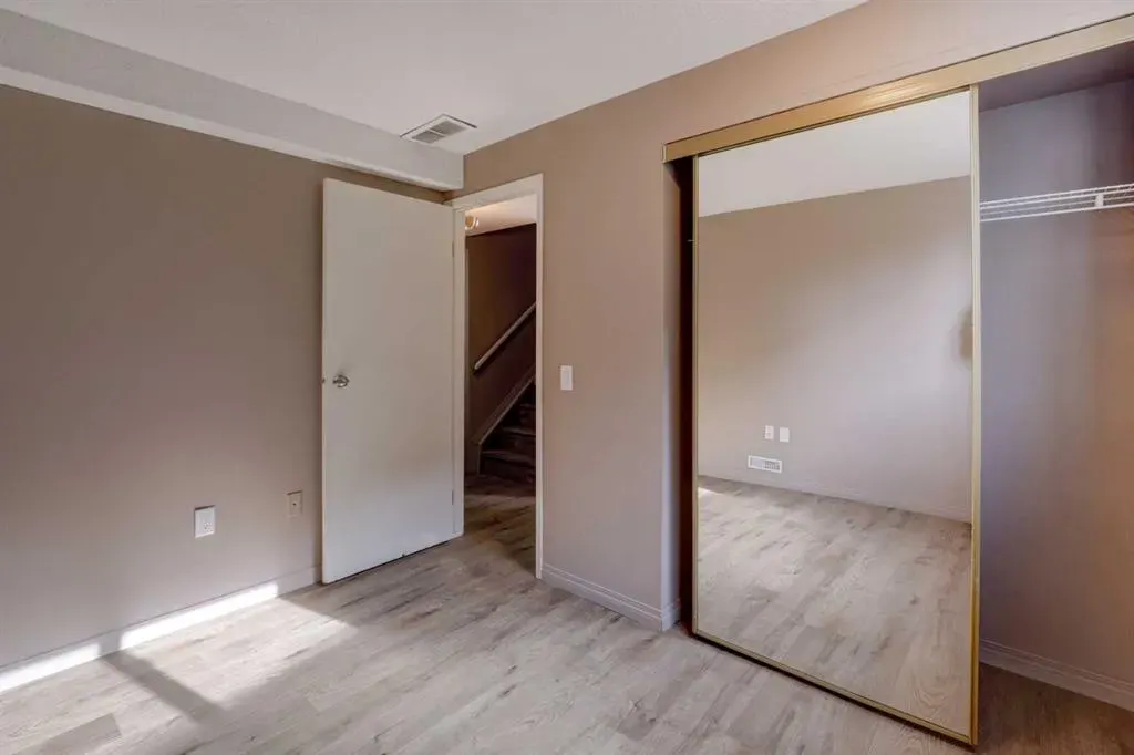 529 Sabrina Road SW
