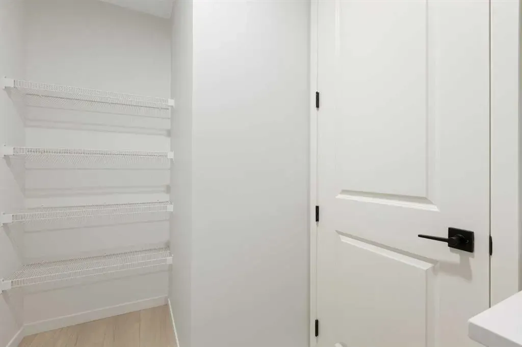 17 Marmot Passage NW