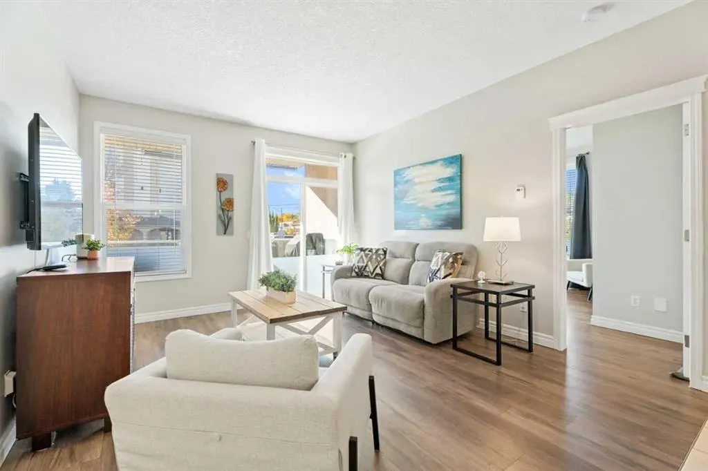 149 Mcrae Street, #101