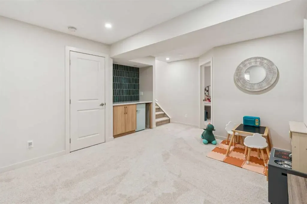 377 Sundown Road
