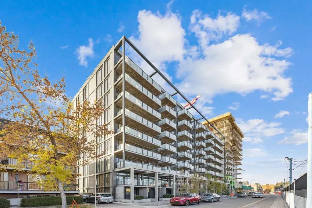 327 9A Street NW, #612