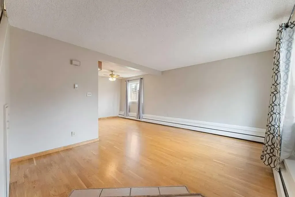 3809 45 Street SW, #141