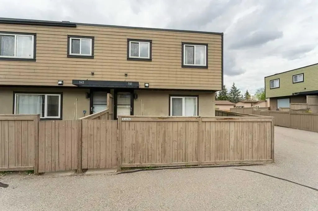 3809 45 Street SW, #141