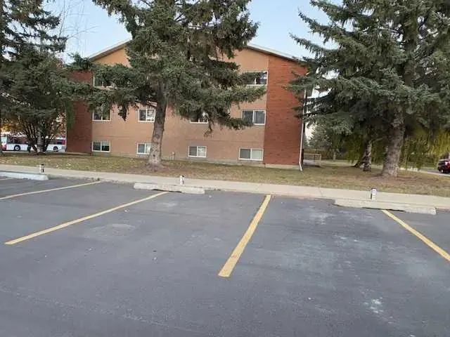 41 Bennett Street, #306