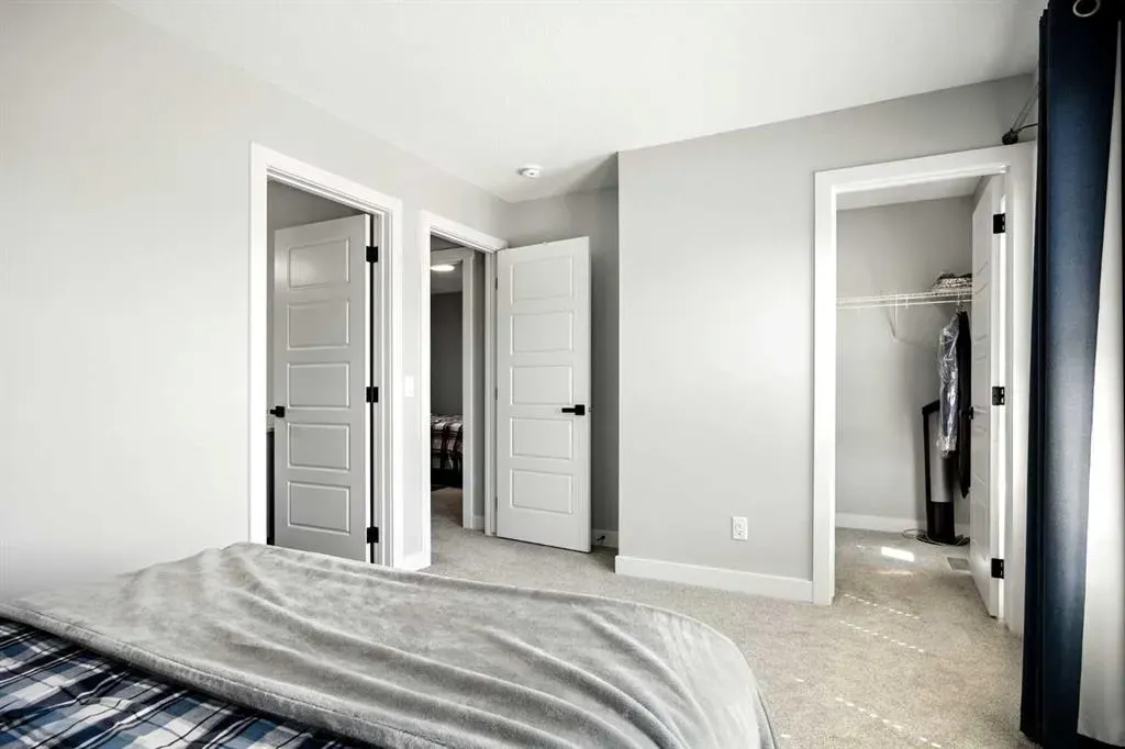 97 Amblehurst Gardens NW