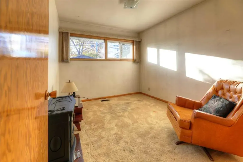 71 Rosery Drive NW