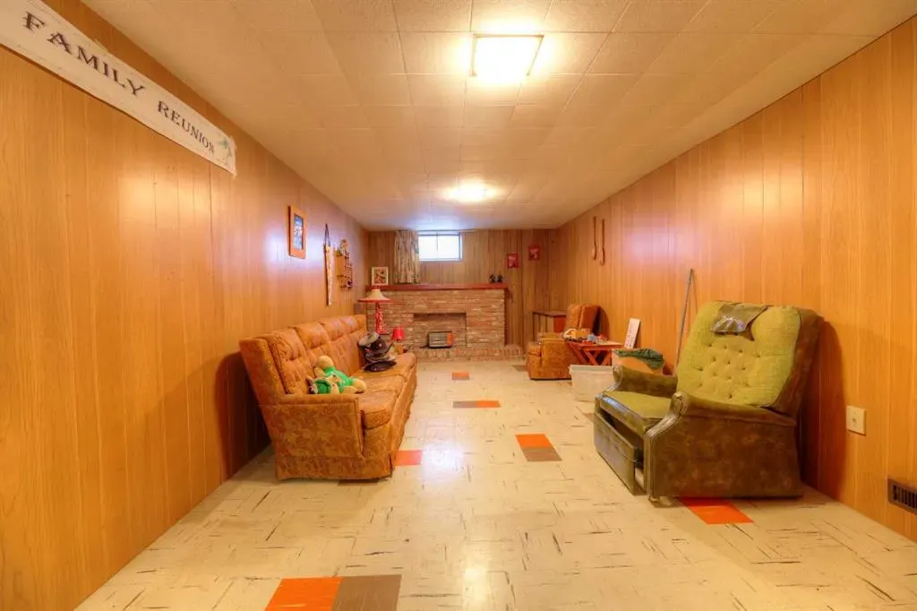 71 Rosery Drive NW