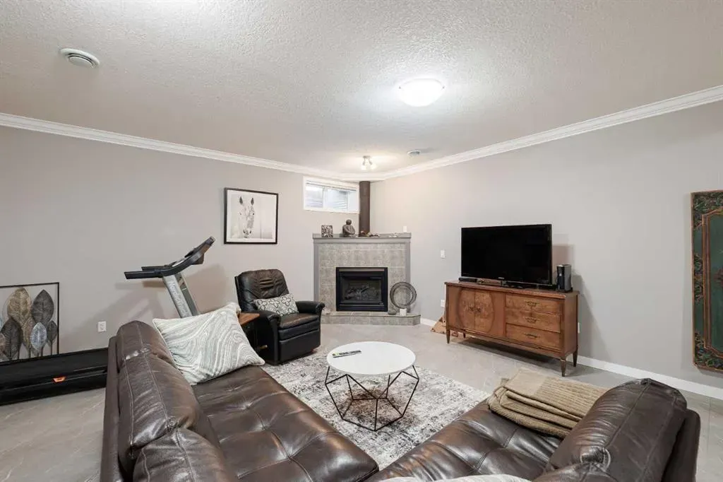 269 Shannon Estates Terrace SW